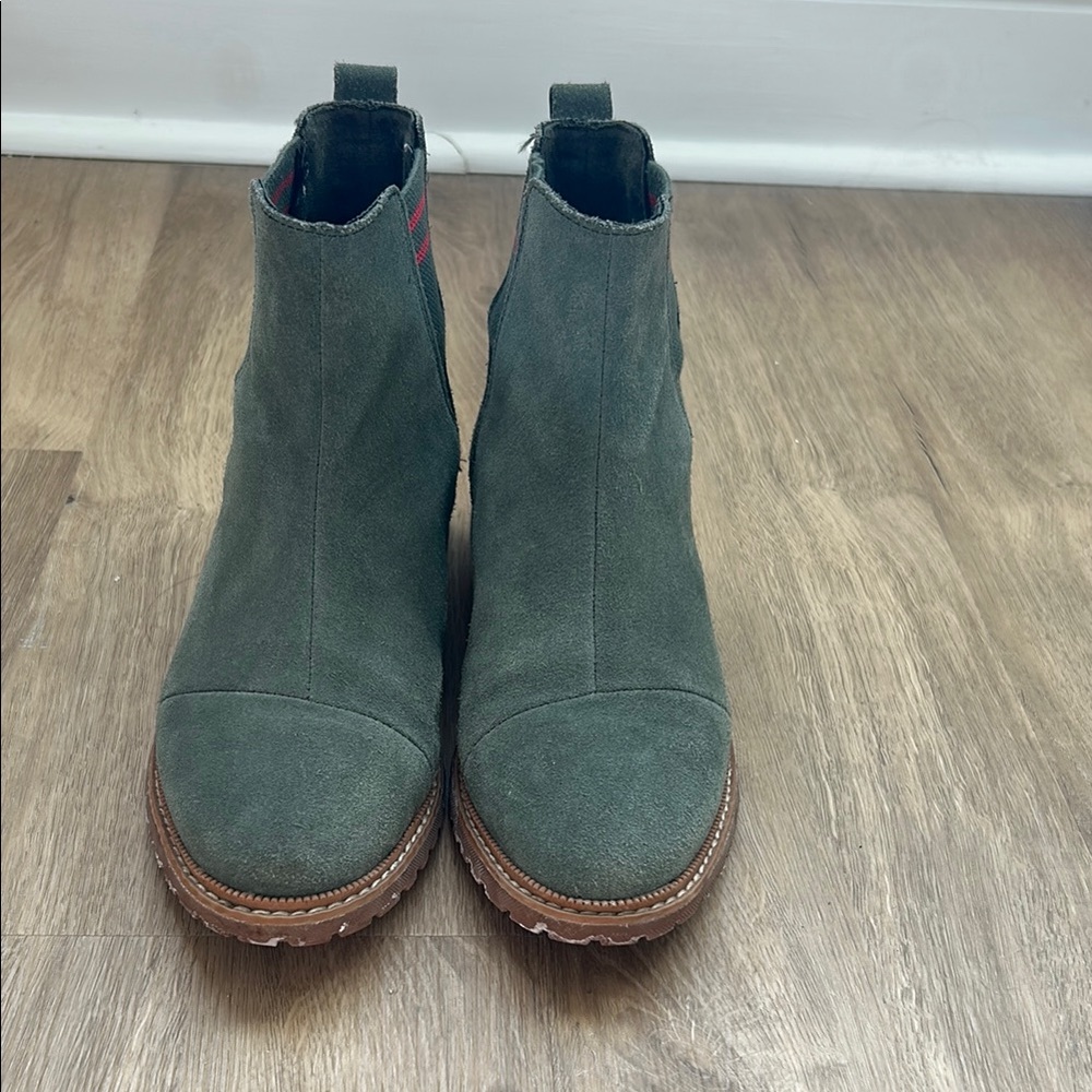 Women's Green Suede Ankle Boots